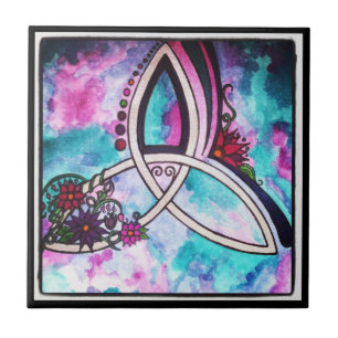 Bright watercolor Celtic triquetra Tile