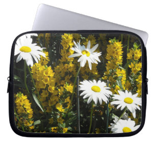 Bright White Daisies Laptop Sleeve
