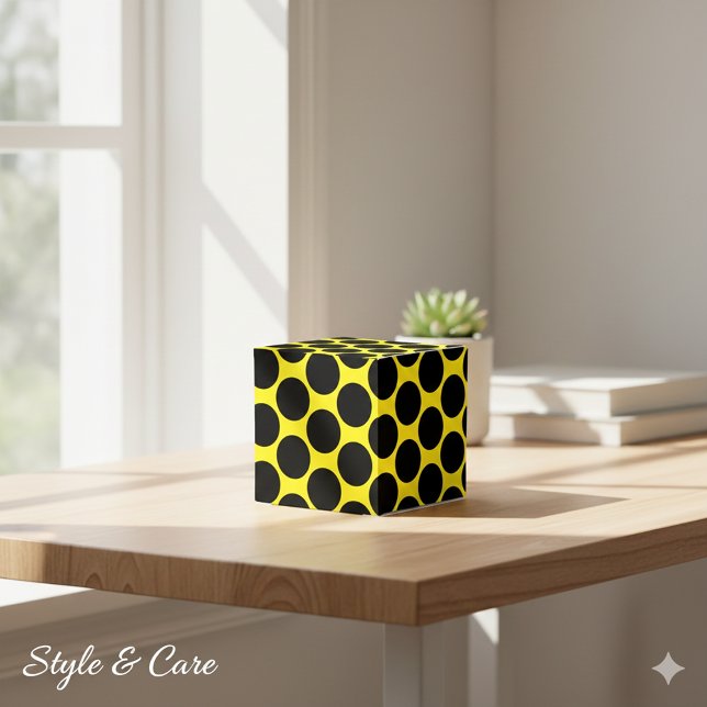 Bright Yellow with Black Dot Style Classic 2x2x2 Favour Box (Bright Yellow with Black Dot Style Classic 2x2x2 Favor Boxes)