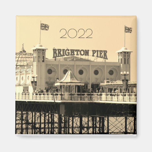 Brighton Pier ENGLAND 2022 Magnet (Front)