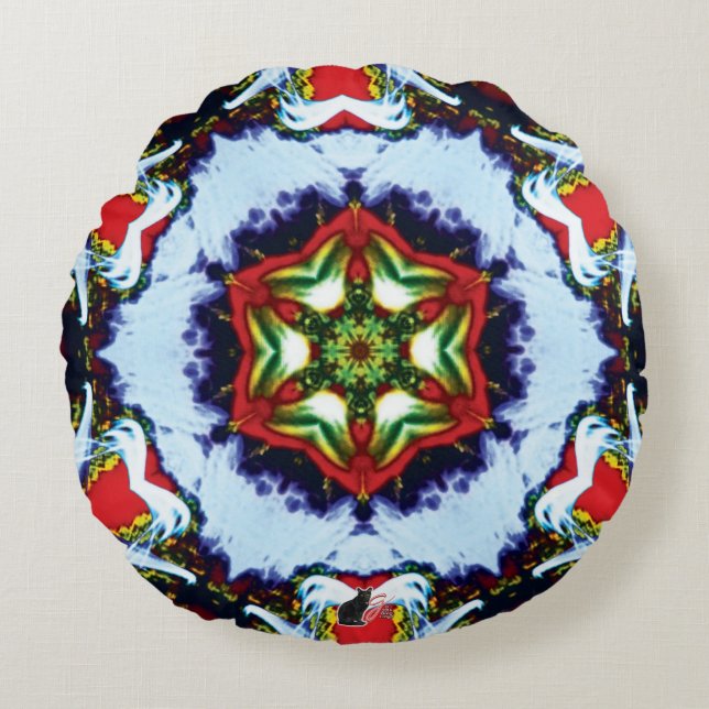 Brindle Kaleidoscope  Round Cushion (Front)