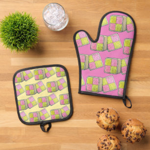 British Battenberg Marzipan Sponge Cake UK Food Oven Mitt & Pot Holder Set