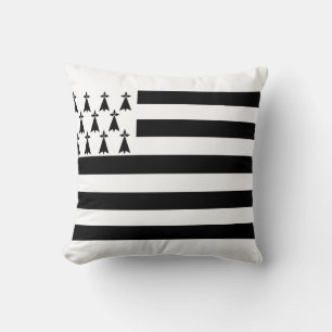 Brittany (Gwenn-ha-du) flag Throw Pillow