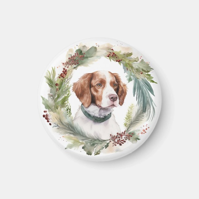 Brittany Spaniel Christmas Wreath Festive Pup Magnet (Front)