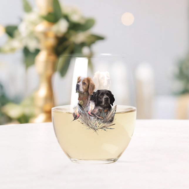 Brittany Spaniel Stemless Wine Glass (Insitu (Wedding))