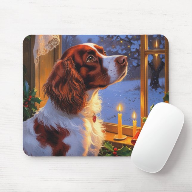 Brittany Spaniel with Christmas Lights Holiday  Mouse Mat (With Mouse)