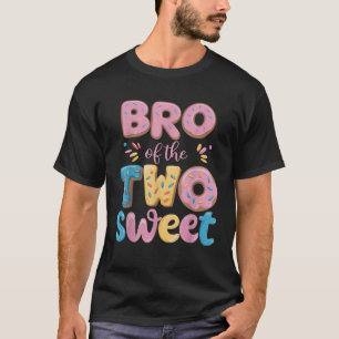 Bro of The Two Sweet Donut Brother 2nd Birthday Gi T-Shirt