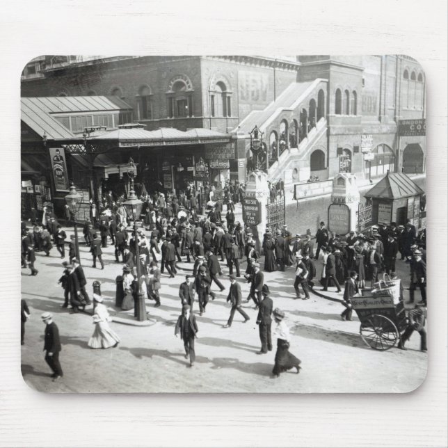Broad Street Railway Station, London, c.1890 Mouse Mat (Front)