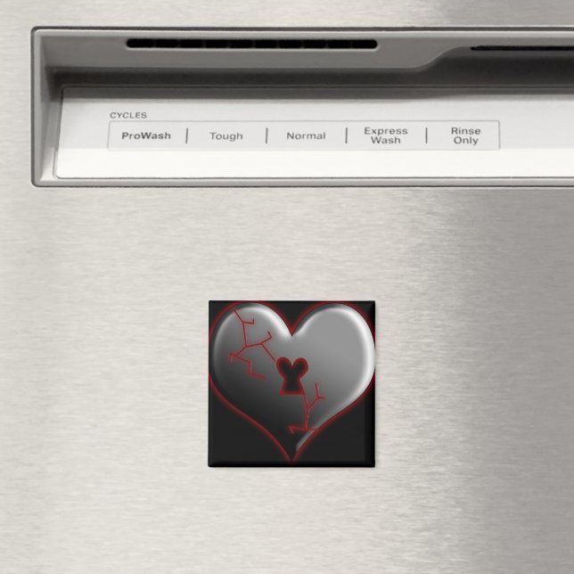 Broken Heart Magnet (In Situ (Dishwasher))