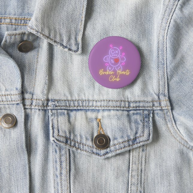 Broken Hearts Club  6 Cm Round Badge (In Situ)