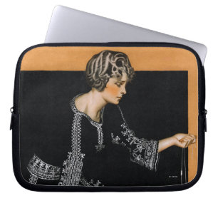 Broken Pearl Necklace Laptop Sleeve