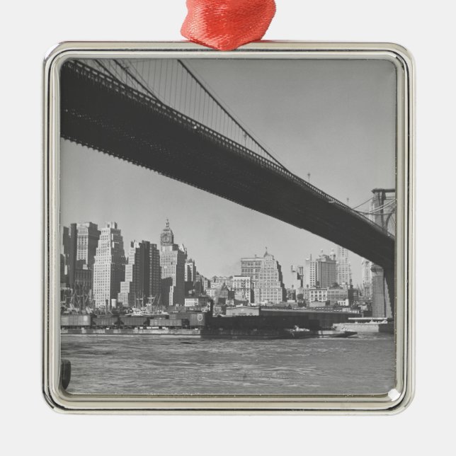 Brooklyn bridge and Manhattan skyline New York Metal Tree Decoration (Front)