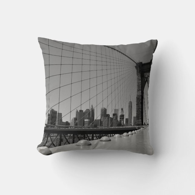 Brooklyn bridge cushion (Front)