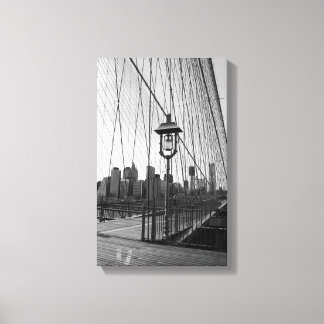 Brooklyn Bridge Lamp in B&W on canvas Print