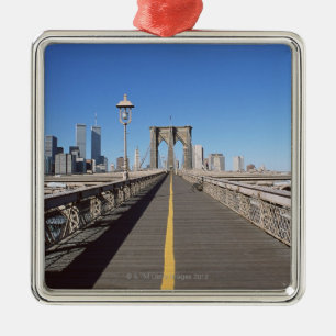 Brooklyn Bridge Metal Tree Decoration