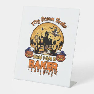 Broom Broke Baker Halloween Witch Chef Pumpkin_1 Pedestal Sign