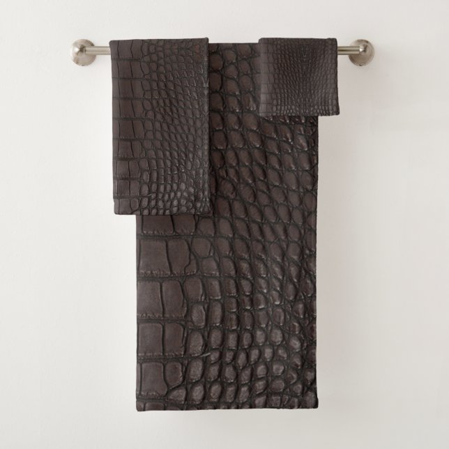 Brown Alligator Texture Print Bath Towel Set (Insitu)