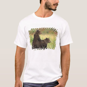 brown bear, Ursus arctos, grizzly bear, Ursus 2 T-Shirt