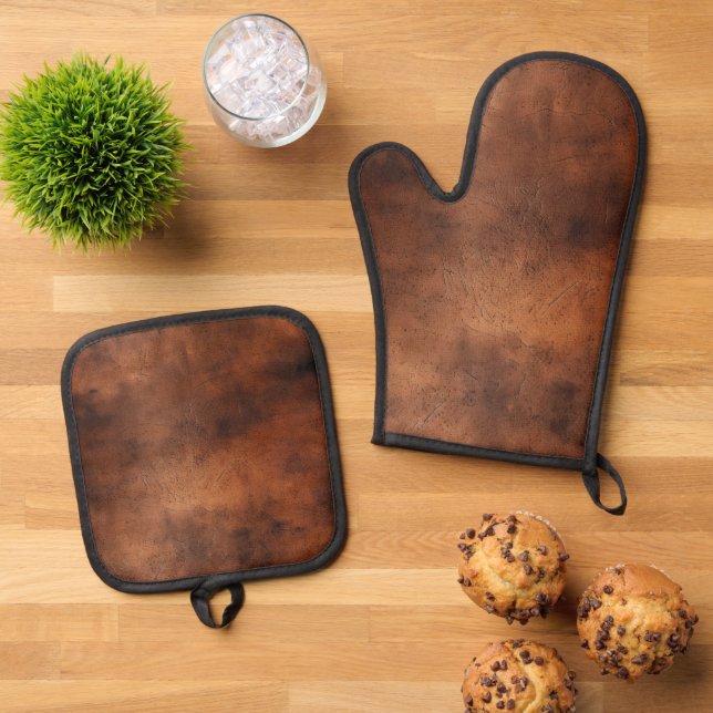 Brown Faux Leather Oven Mitt & Pot Holder Set (Top Down)