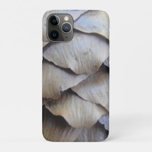 Brown fir cone pattern iPhone 11 pro case