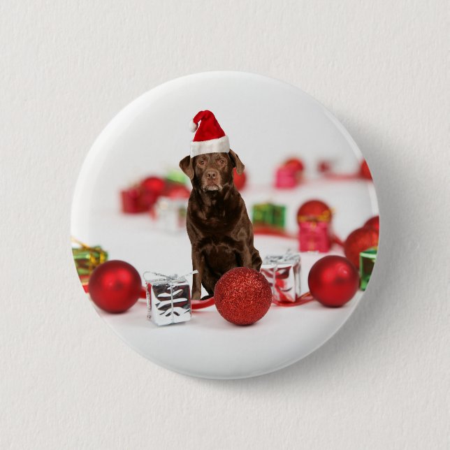 Brown Labrador Dog Christmas w Gifts Santa Hat 6 Cm Round Badge (Front)