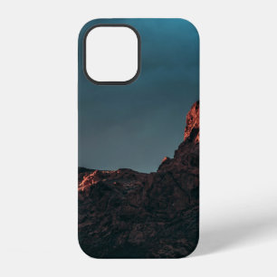 BROWN MOUNTAIN ON CLOUDY DAY iPhone 12 CASE