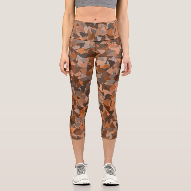 Brown Orange Triangle Pattern Capri Leggings (Front)