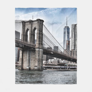 BROWN PARTHENON IN WORM'S VIEW PHOTOGRAPHY FLEECE BLANKET