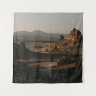BROWN ROCK FORMATION ON BROWN FIELD DURING DAYTIME TAPESTRY