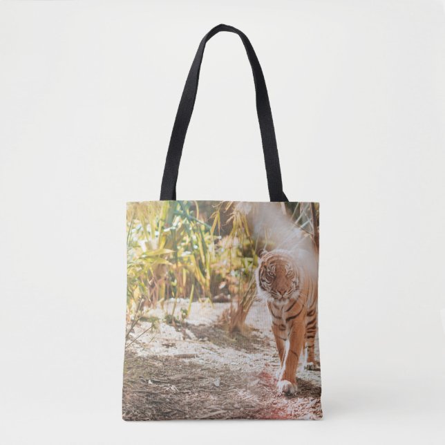 BROWN TIGER IN WALKING GESTURE TOTE BAG (Front)