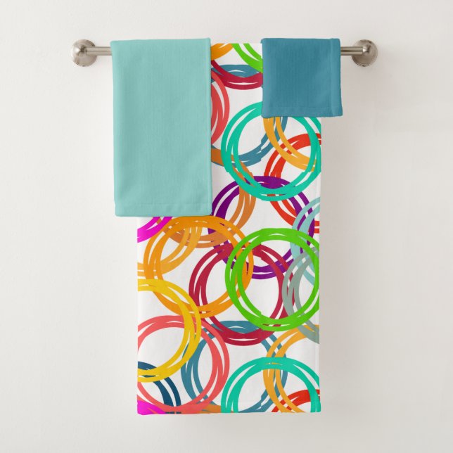 Bubbles, Bubbles Everywhere Bath Towel Set (Insitu)