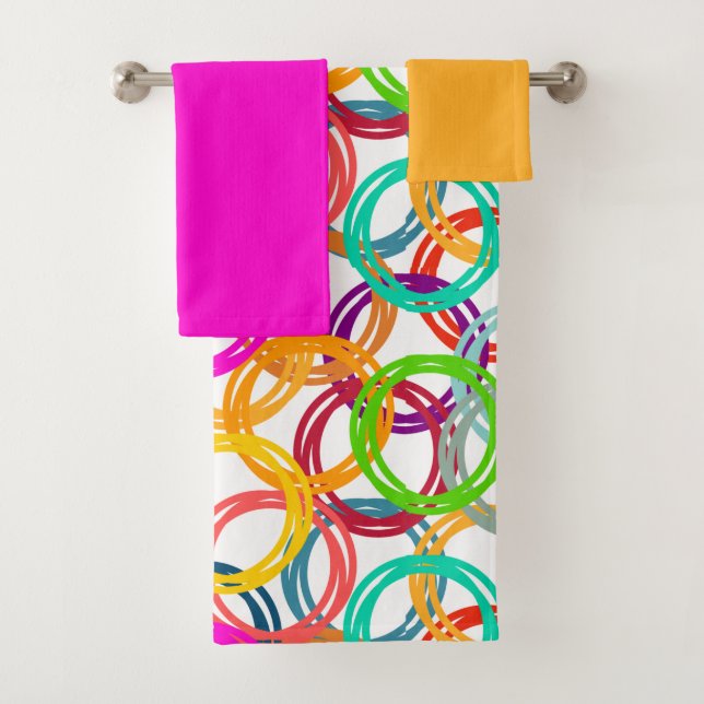 Bubbles, Bubbles Everywhere Bath Towel Set (Insitu)
