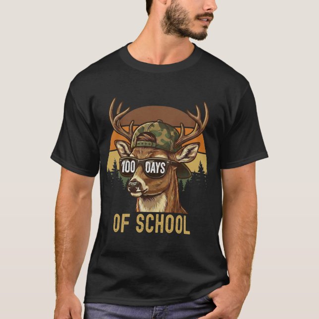 Buck Deer 100 Days of School Student Teacher Retro T-Shirt (Front)