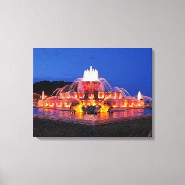 Buckingham Fountain Canvas Print (Front)