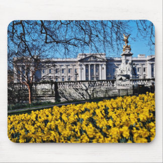 Buckingham Palace, London  flowers Mouse Mat