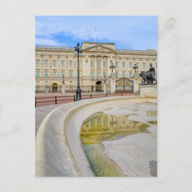 Buckingham Palace, London UK Postcard (Front)