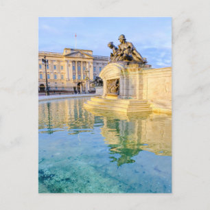 Buckingham Palace, London UK Postcard