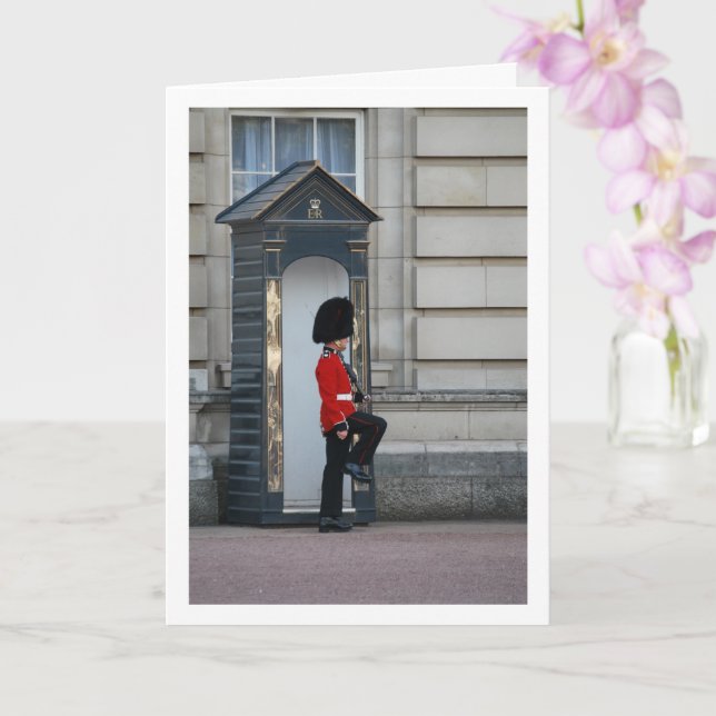 Buckingham Palace Queen's Guard Card (Orchid)