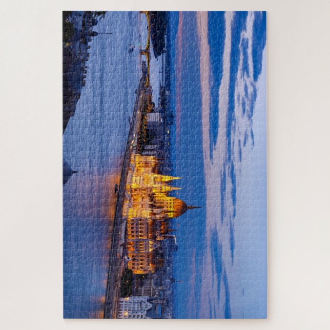 Budapest Parlament Jigsaw Puzzle (Vertical)