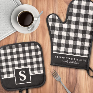 Buffalo Plaid Black And White Chequered Monogramme Oven Mitt & Pot Holder Set
