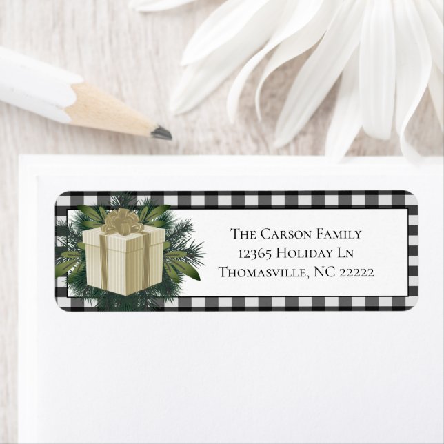 Buffalo Plaid Christmas Gift | Gold (Insitu)