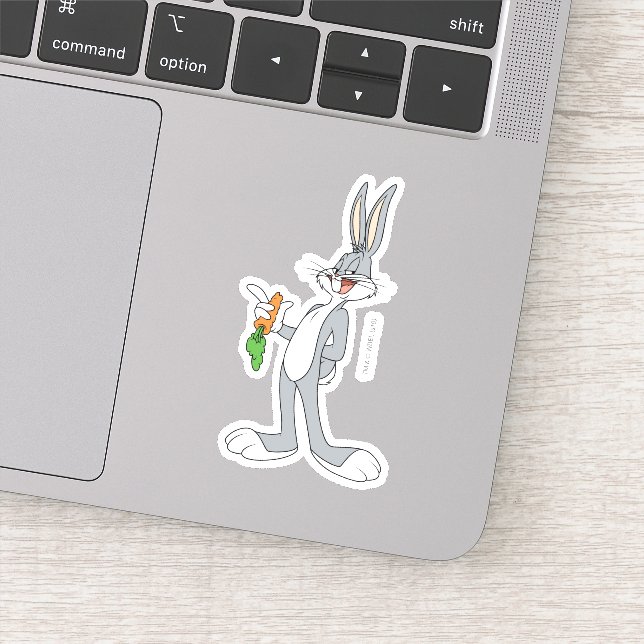 BUGS BUNNY™ With Carrot (Detail)