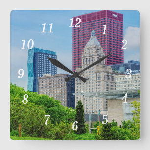 Buildings In Chicago Wall Clock