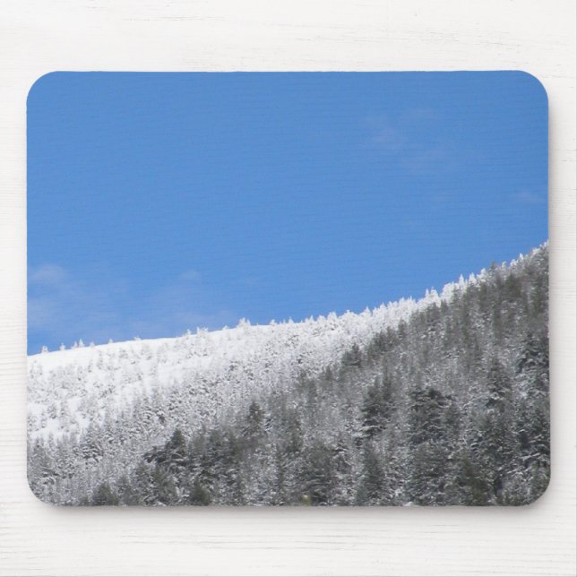 Bulgarian Mountain Snow Mouse Mat (Front)