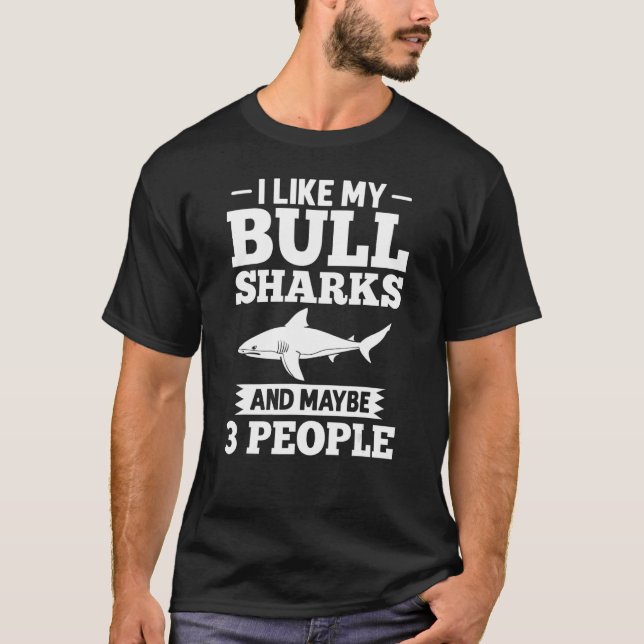 Bull Shark Teeth Animal   Ocean T-Shirt (Front)