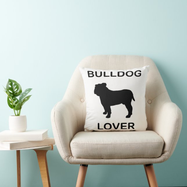 bulldog lover cushion (Chair)