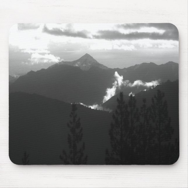 Bully Choop on a dark morning... Mouse Mat (Front)