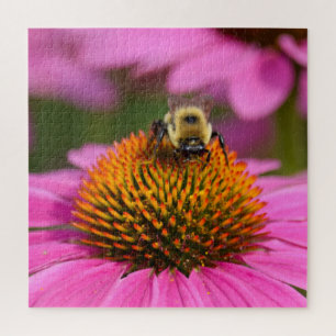 Bumblebee at Work - 20x20 - 676 pcs Flower Puzzle