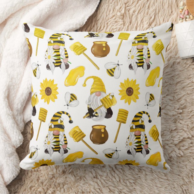 Bumblebee Gnomes & Sunflowers Pattern Cushion (Blanket)