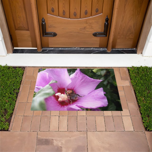Bumblebee on Hibiscus Flower Doormat (Outdoor)
